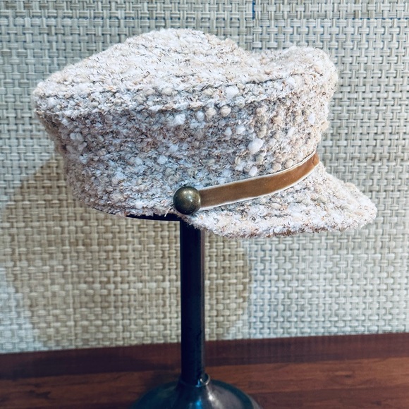 🌟HP🌟VTG Neutral Boucle Cadet Cap by Nine West OS - Picture 3 of 9